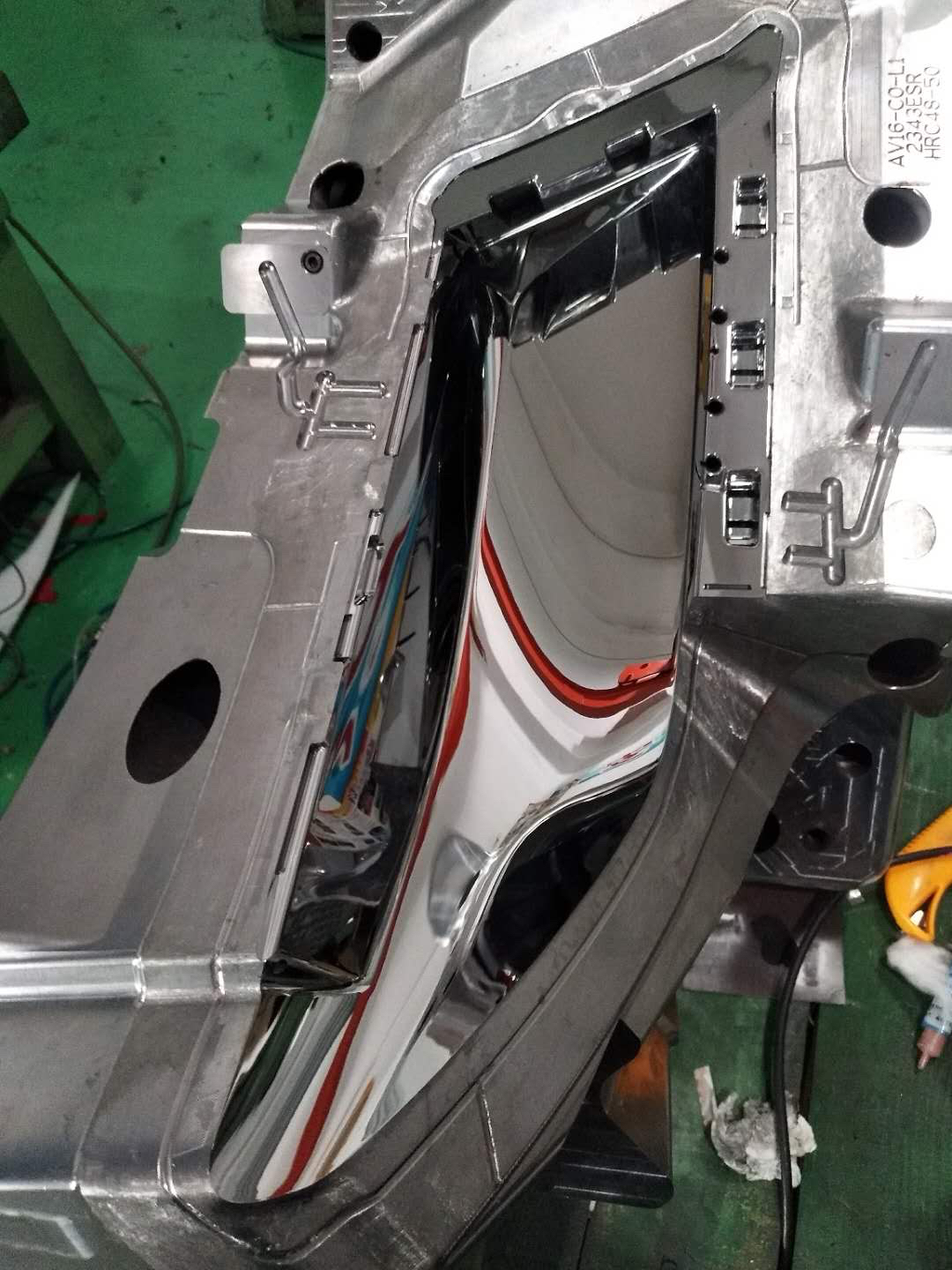 菱形模具拋光