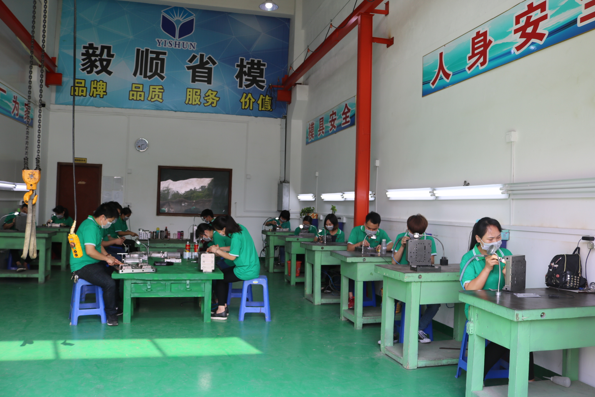 光學(xué)模具拋光廠